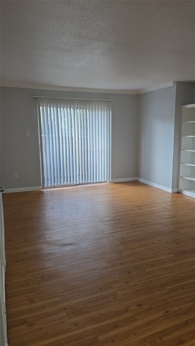 property at 4747 Allendale Rd