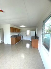 533 Maluniu Ave in Kailua, HI - Building Photo - Building Photo