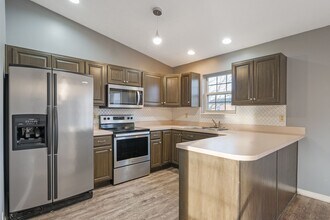 120 Hodge St in Charlestown, IN - Building Photo - Building Photo