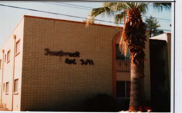 Innsbruck Apartments in Phoenix, AZ - Building Photo - Building Photo