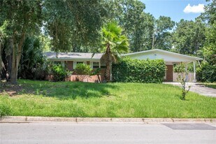 1009 NW 39th Dr in Gainesville, FL - Building Photo