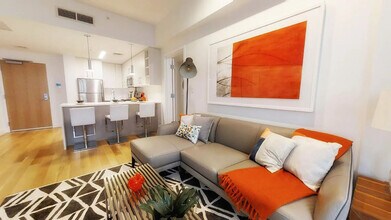 540 W 114th St, Unit 3 in New York, NY - Foto de edificio - Building Photo