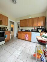 22 Boulevard Ter in Boston, MA - Building Photo