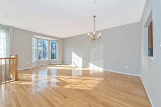 1944 Fieldstone Way in Frederick, MD - Building Photo - Building Photo