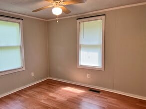 746 Bishop Dr in Canton, GA - Building Photo - Building Photo