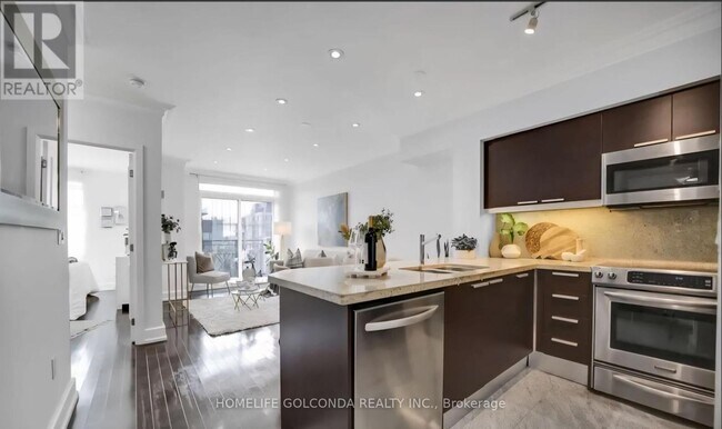 650 Sheppard Ave E in Toronto, ON - Building Photo - Building Photo
