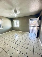 550 Fresno Dr in El Paso, TX - Building Photo - Building Photo