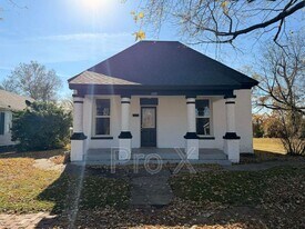 1230 W 9th St in Joplin, MO - Building Photo