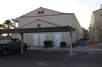 Summer Villas At Balzar in Las Vegas, NV - Foto de edificio - Building Photo