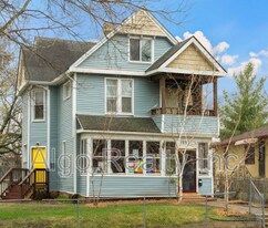 1523 N 22nd Ave in Minneapolis, MN - Building Photo