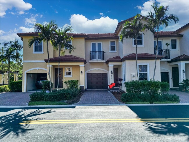 6974 Long Pine Cir in Coconut Creek, FL - Foto de edificio - Building Photo