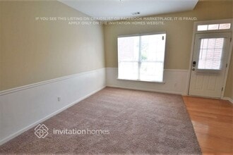 55 Lakebrooke Ln in Marietta, GA - Building Photo - Building Photo
