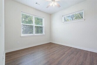 605 Whitham Ave in Fayetteville, AR - Building Photo - Building Photo