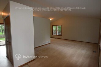 961 Woodbridge Dr in Cary, IL - Building Photo - Building Photo