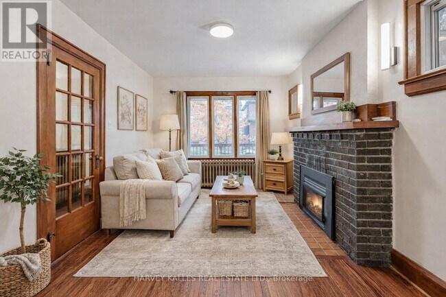 57 Kenwood Ave in Toronto, ON - Building Photo - Building Photo