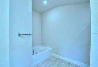 2358 Friendly Confines Rd in Davenport, FL - Building Photo - Building Photo