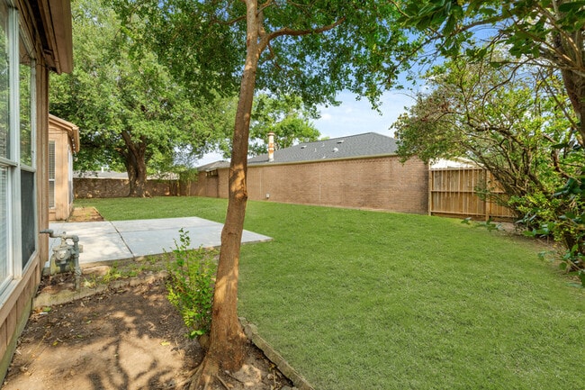 7511 Marisol Dr in Houston, TX - Building Photo - Building Photo