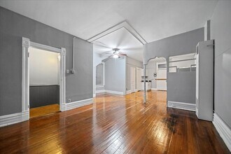 1711 S Laflin St in Chicago, IL - Building Photo - Building Photo