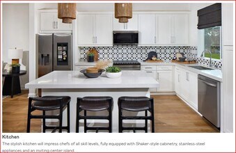 14384 Savannah Ct in San Diego, CA - Foto de edificio - Building Photo