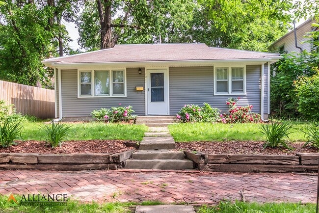 property at 1022 Humboldt St