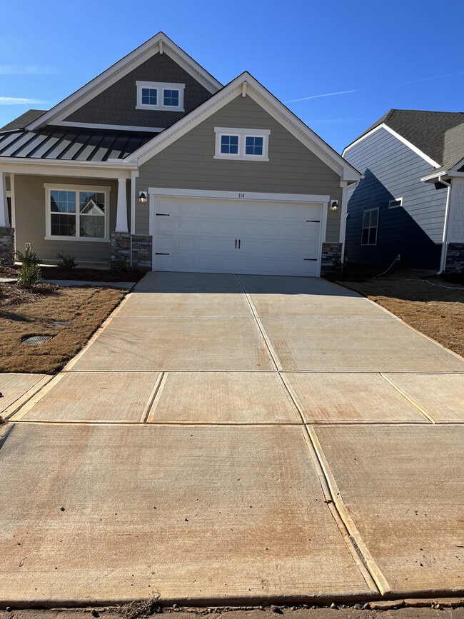 property at 114 Pampas Pl