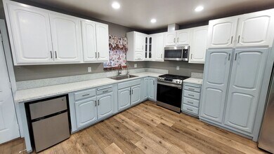 13531 Maidstone Ave in Norwalk, CA - Building Photo - Building Photo