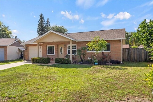 7041 Daggett Terrace in New Port Richey, FL - Building Photo - Building Photo