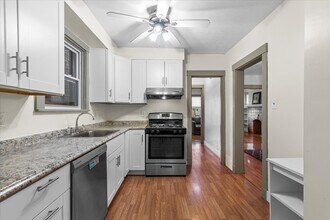 776 Montclair St in Pittsburgh, PA - Building Photo - Building Photo