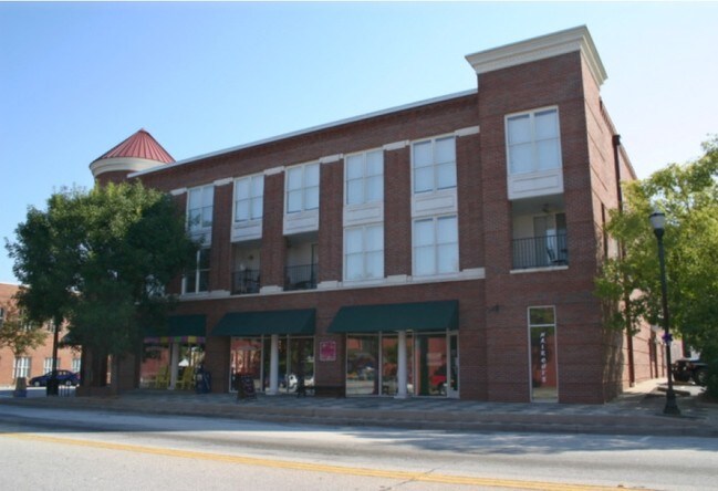 1110 College Ave SE in Covington, GA - Building Photo - Building Photo