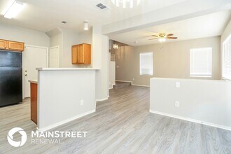 2705 Positive Ct in North Las Vegas, NV - Foto de edificio - Building Photo