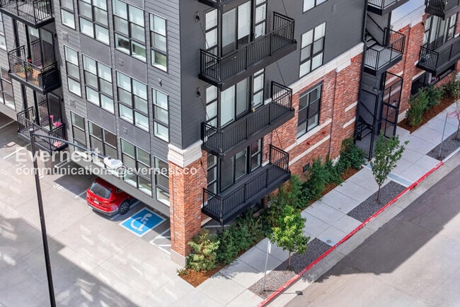 3500 S Corona St in Englewood, CO - Building Photo - Building Photo