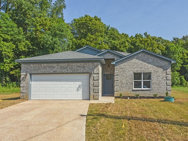 property at 290 Tipton Crossing Ave