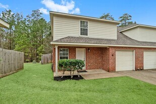 1799 League Line Rd in Conroe, TX - Building Photo