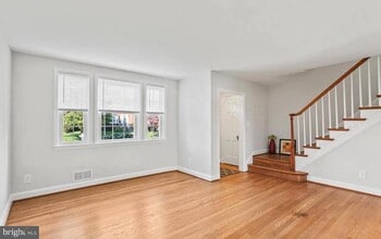 403 Stratford Rd in Catonsville, MD - Building Photo - Building Photo