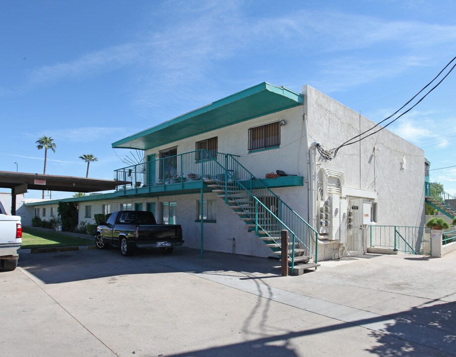 Spanish Palms in Mesa, AZ - Building Photo