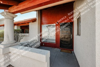 10815 W Northern Ave in Glendale, AZ - Building Photo - Building Photo