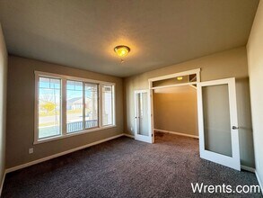 13415 W Whitetip Ave in Airway Heights, WA - Building Photo - Building Photo