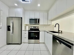 6796 Palmetto Cir S in Boca Raton, FL - Building Photo - Building Photo