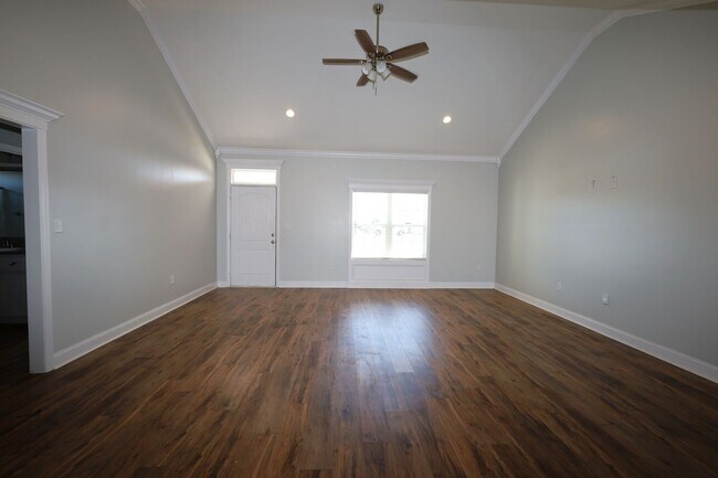 3923 Valiant Ct in Valdosta, GA - Building Photo - Building Photo