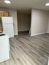 6908 MacCorkle Ave-Unit -A in St. Albans, WV - Building Photo - Building Photo