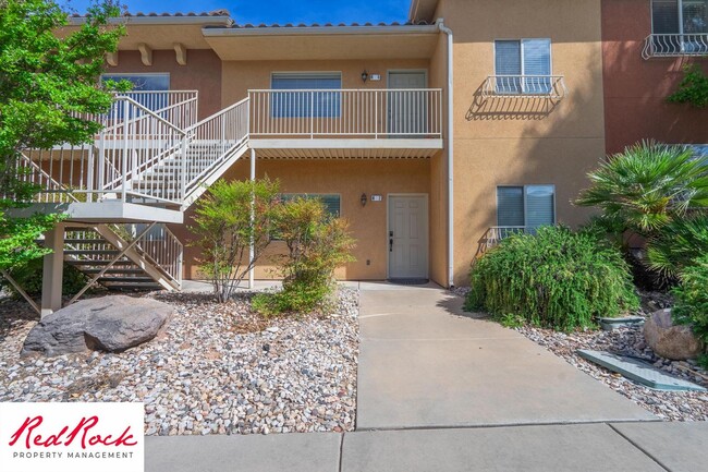700 N Main St in Washington, UT - Foto de edificio - Building Photo