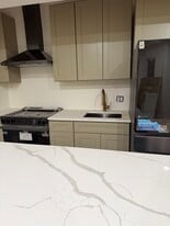 22 Whiting St, Unit 1 in Lynn, MA - Building Photo