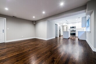 3822 N Kenneth Ave in Chicago, IL - Building Photo - Building Photo