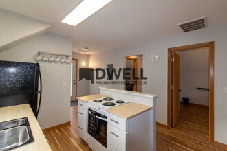 111 8th Ave SE-Unit -2 in Rochester, MN - Building Photo - Building Photo