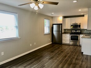 42838 Higgs Ln, Unit Unit A in Hollywood, MD - Foto de edificio - Building Photo