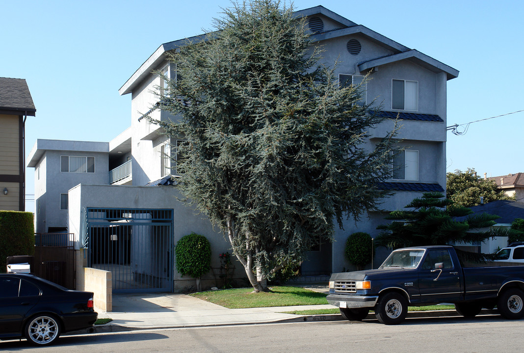 4446 W 136th St in Hawthorne, CA - Building Photo