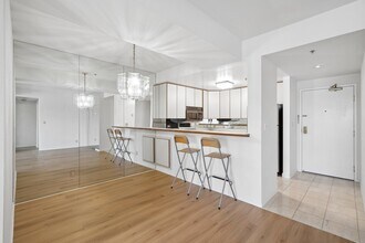 601 Van Ness Ave, Unit 1049 in San Francisco, CA - Building Photo - Building Photo