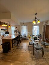 26 Cherry St, Unit 1B in Somerville, MA - Building Photo - Building Photo