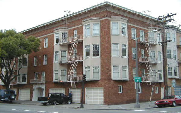 2100 Fell St in San Francisco, CA - Building Photo - Building Photo