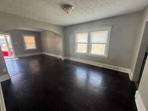 4926 Tiemann Ave in St. Louis, MO - Building Photo - Building Photo